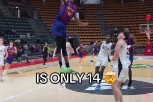 又一个天赋怪！14岁巴萨前锋Mohamed Dabone，这是文班&字母哥结合体？🤯